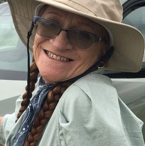 Meet your Posher, Carol